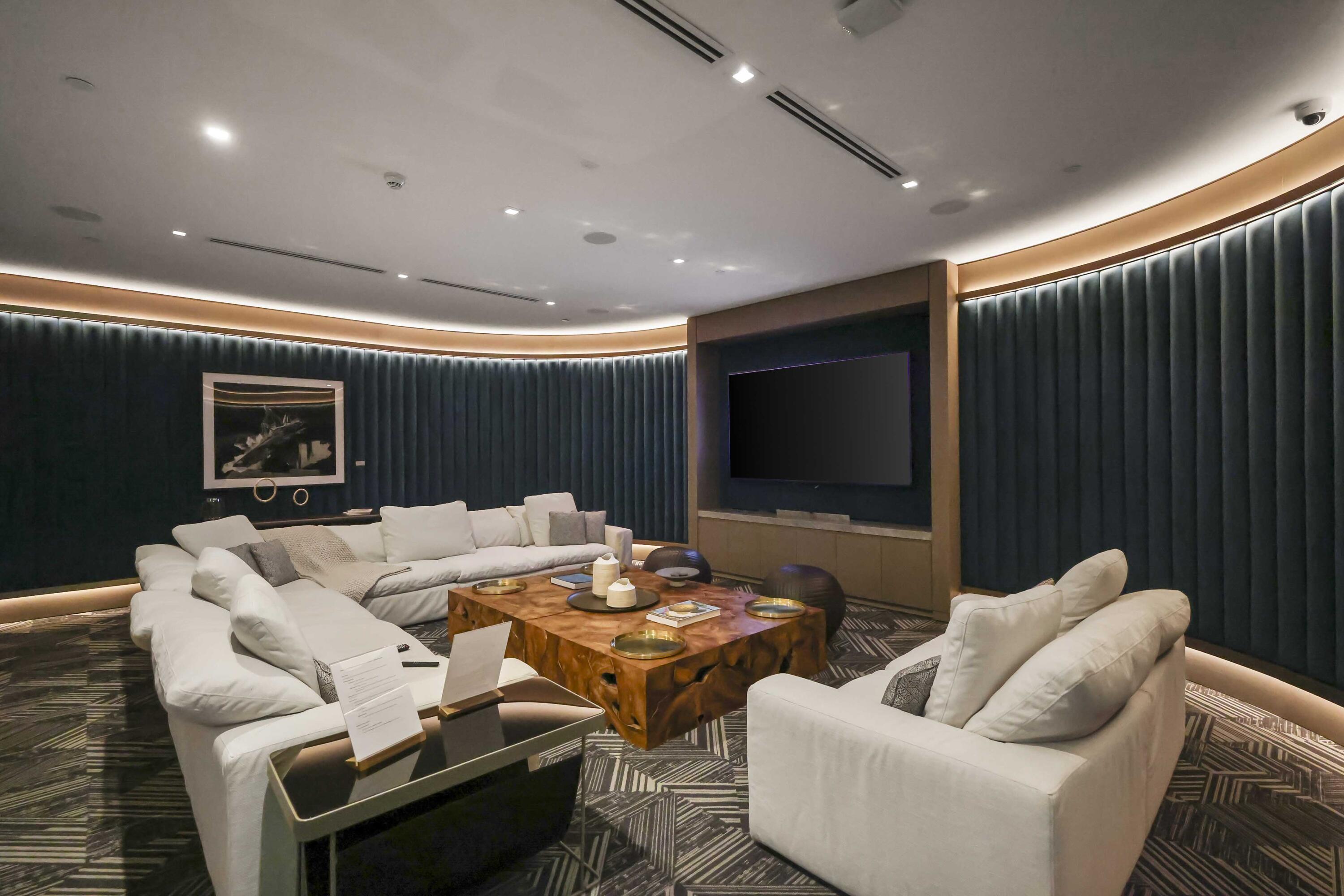 1116 N Ocean #805 Pompano Beach, FL 33062