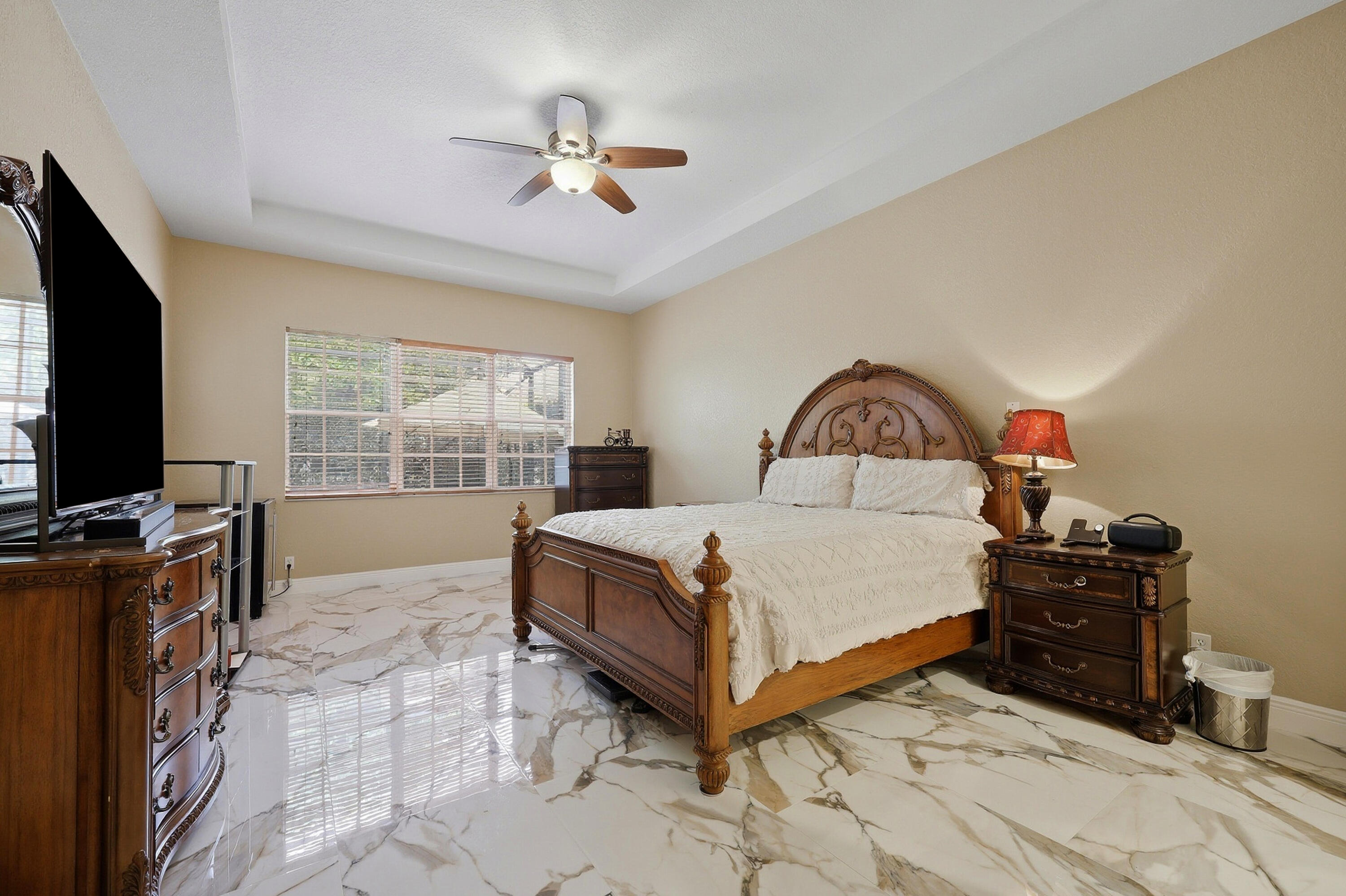 123 Via Santa Cruz Jupiter, FL 33458