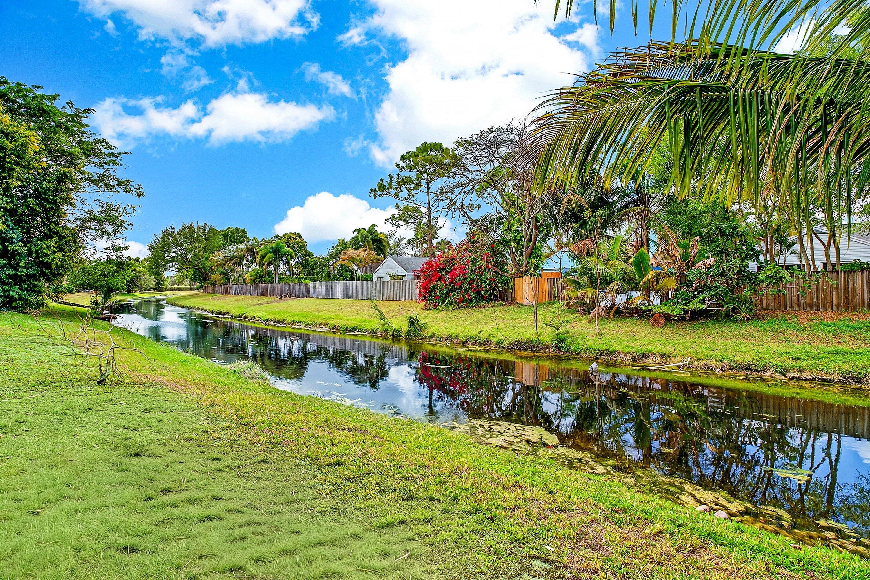 12445 Guilford Way Wellington, FL 33414