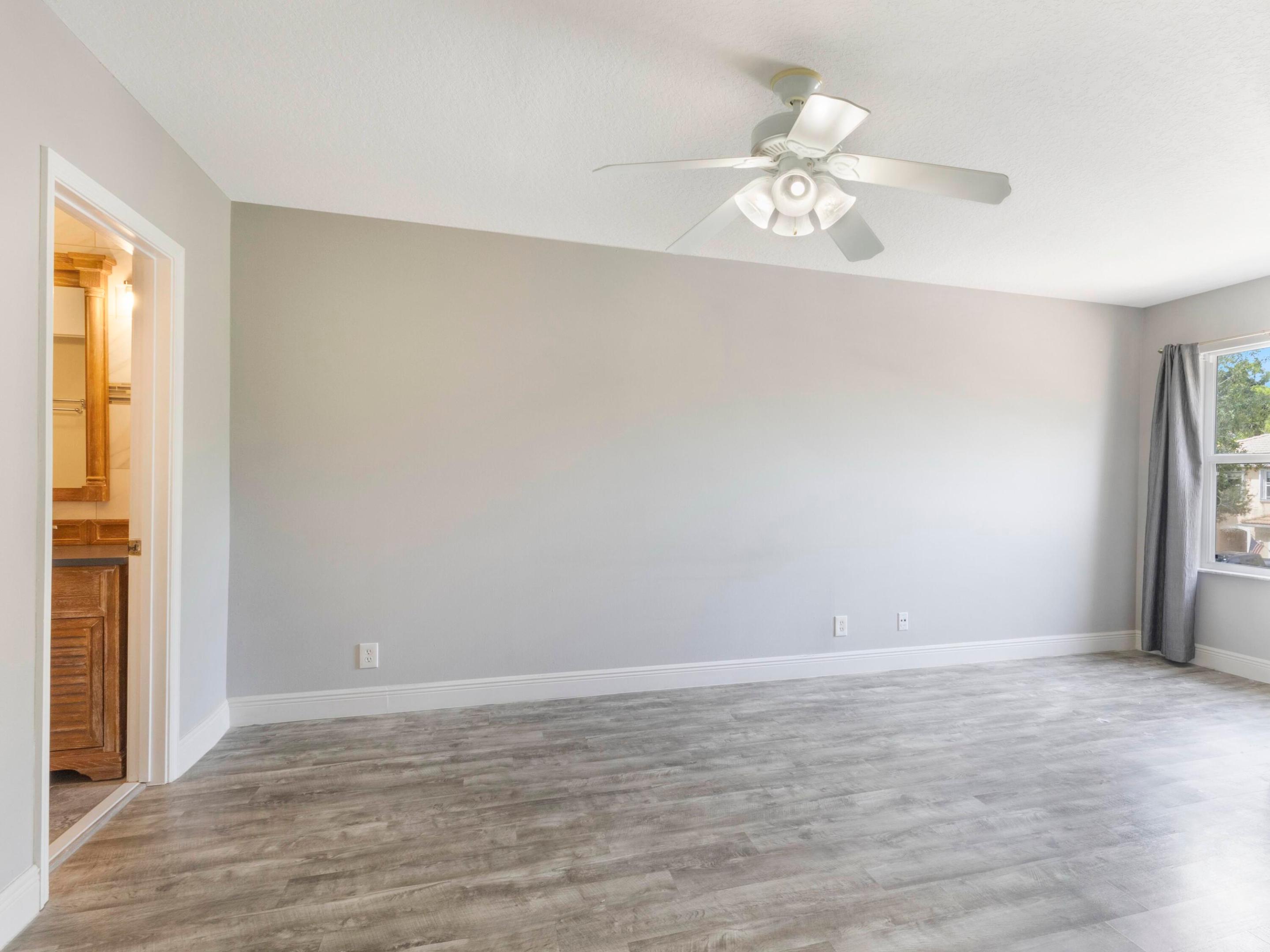 1527 Barrymore Wellington, FL 33414