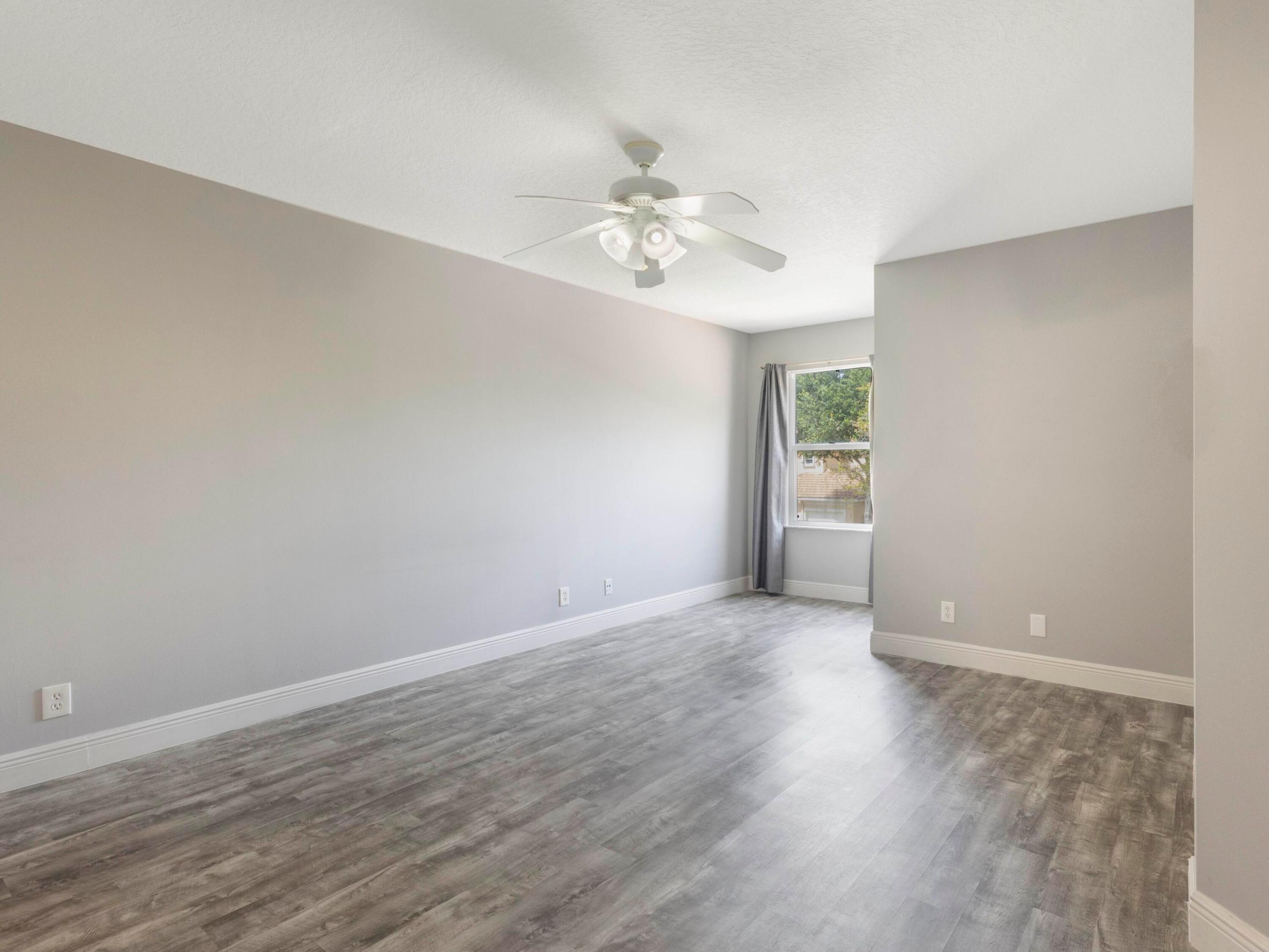 1527 Barrymore Wellington, FL 33414