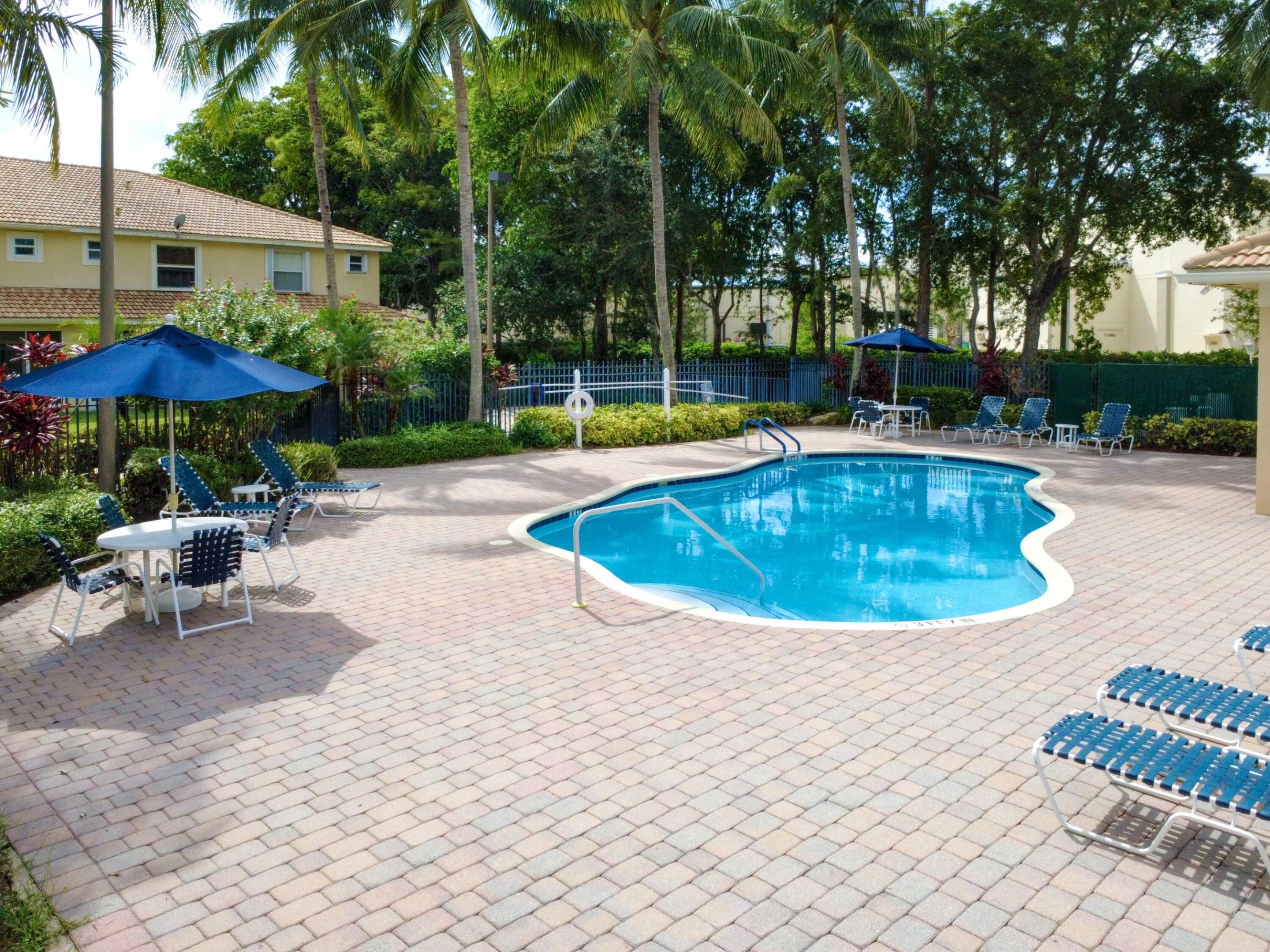 1527 Barrymore Wellington, FL 33414