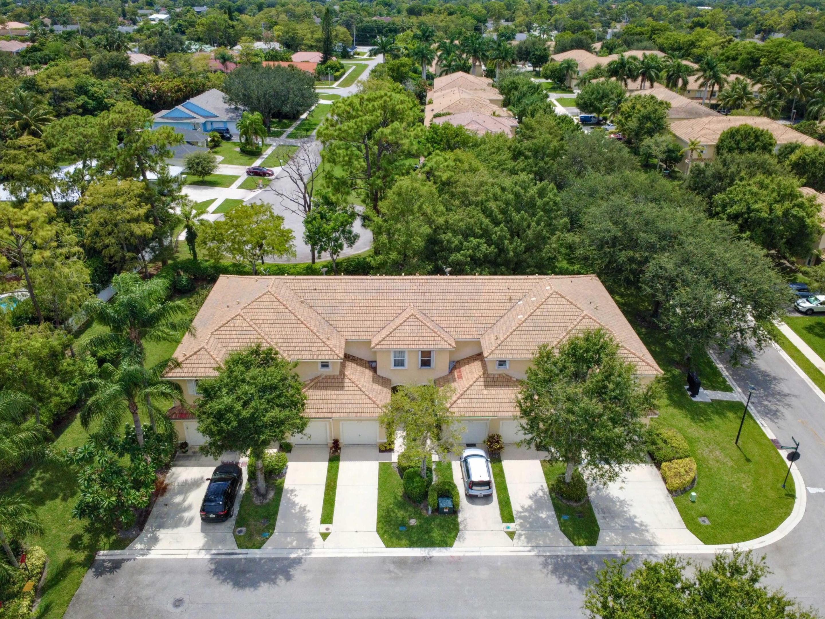 1527 Barrymore Wellington, FL 33414