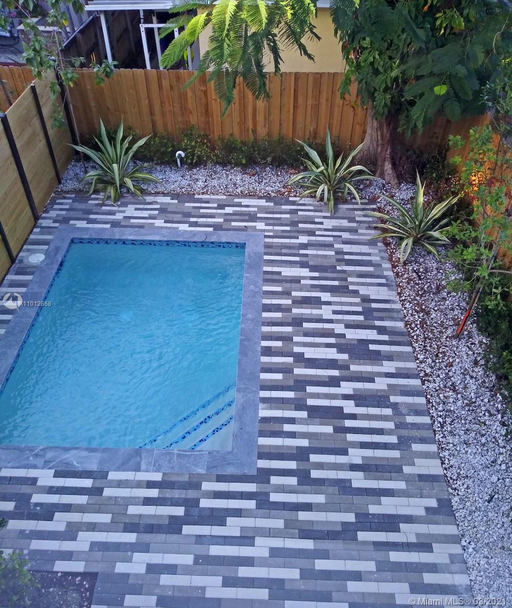 3229 Day Ave #3229 Miami, FL 33133