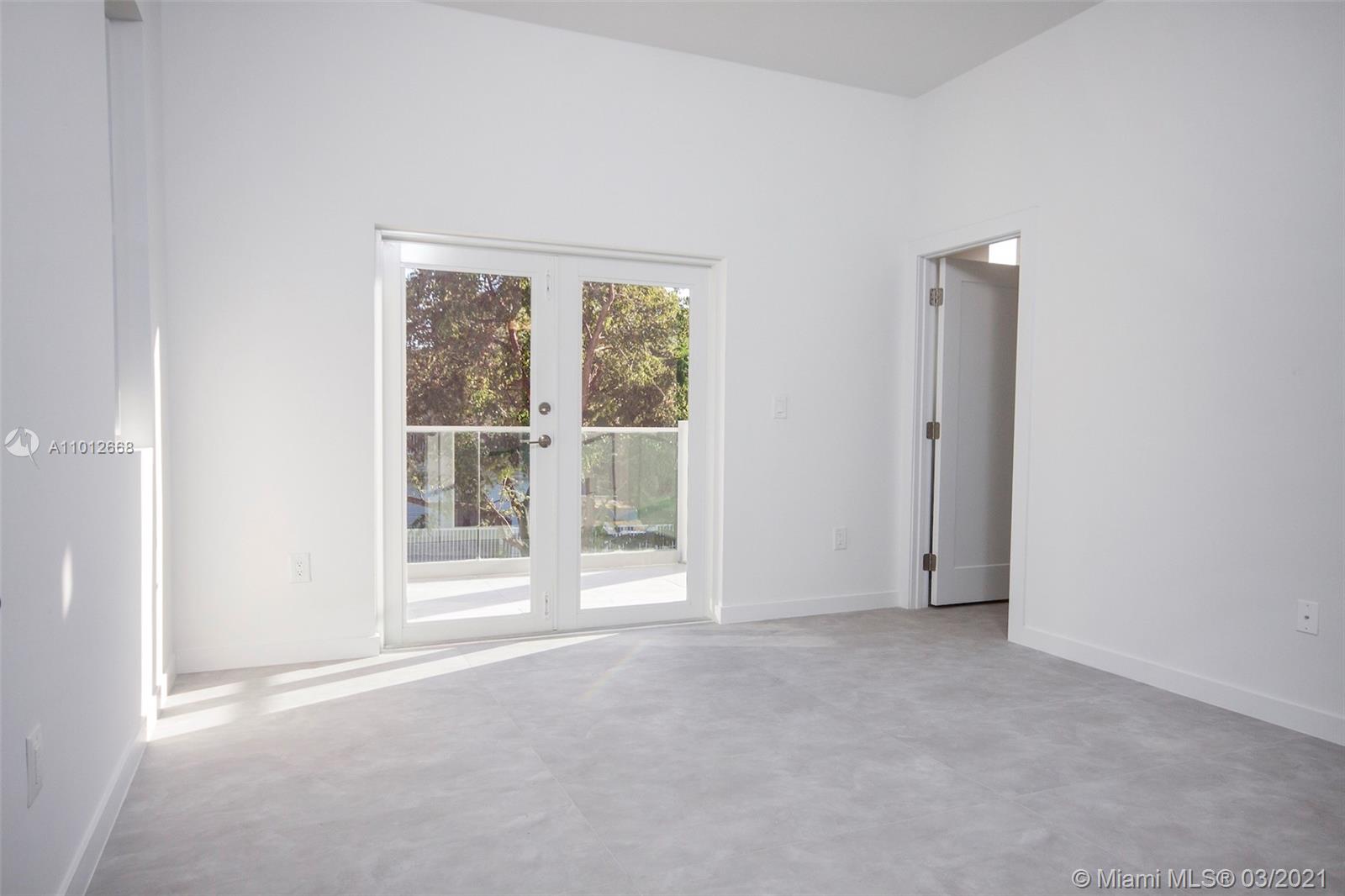 3229 Day Ave #3229 Miami, FL 33133