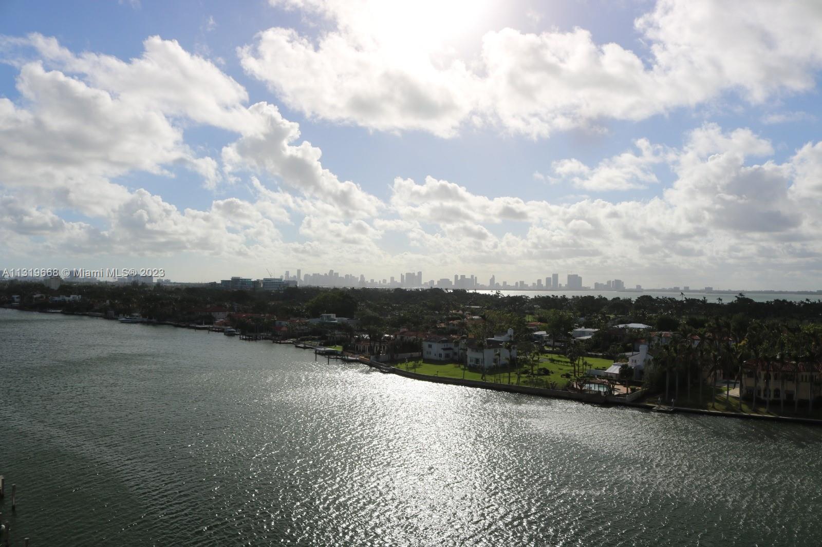 5600 Collins Ave #10F