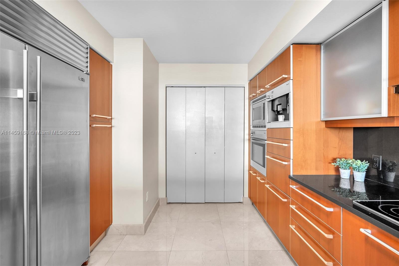 image Jade at Brickell Bay20