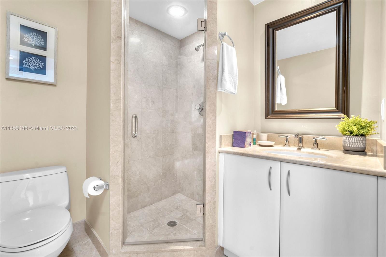 image Jade at Brickell Bay26