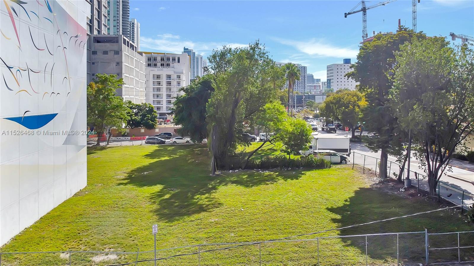 380 NE 32th St Miami, FL 33137