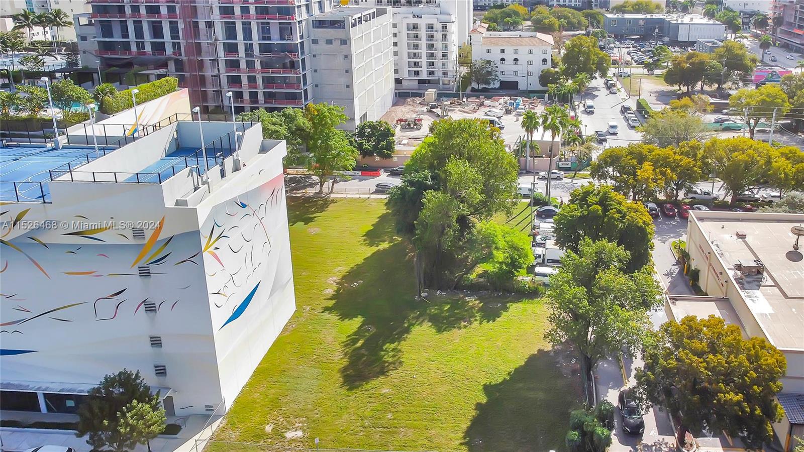 380 NE 32th St Miami, FL 33137