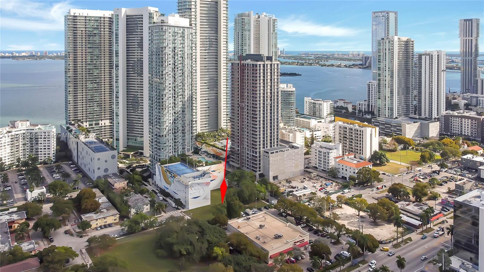 380 NE 32th St Miami, FL 33137