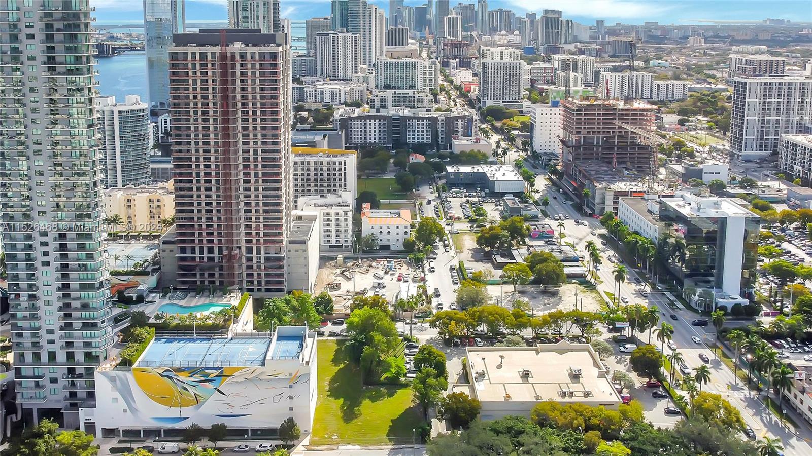 380 NE 32th St Miami, FL 33137