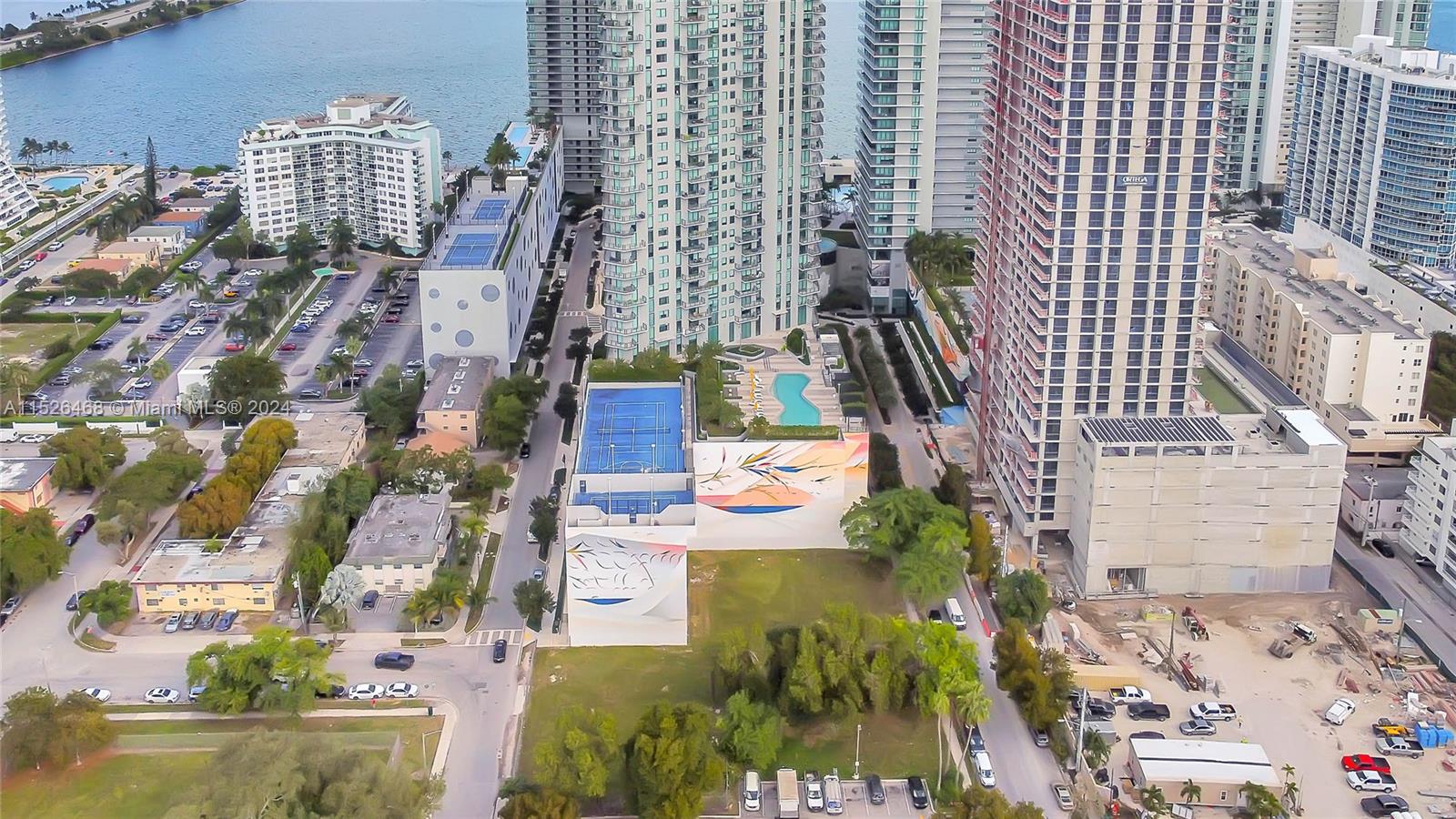 380 NE 32th St Miami, FL 33137