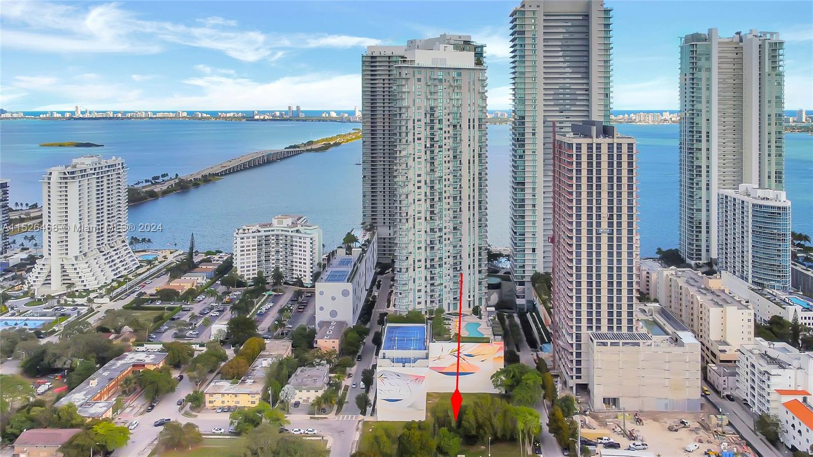 380 NE 32th St Miami, FL 33137