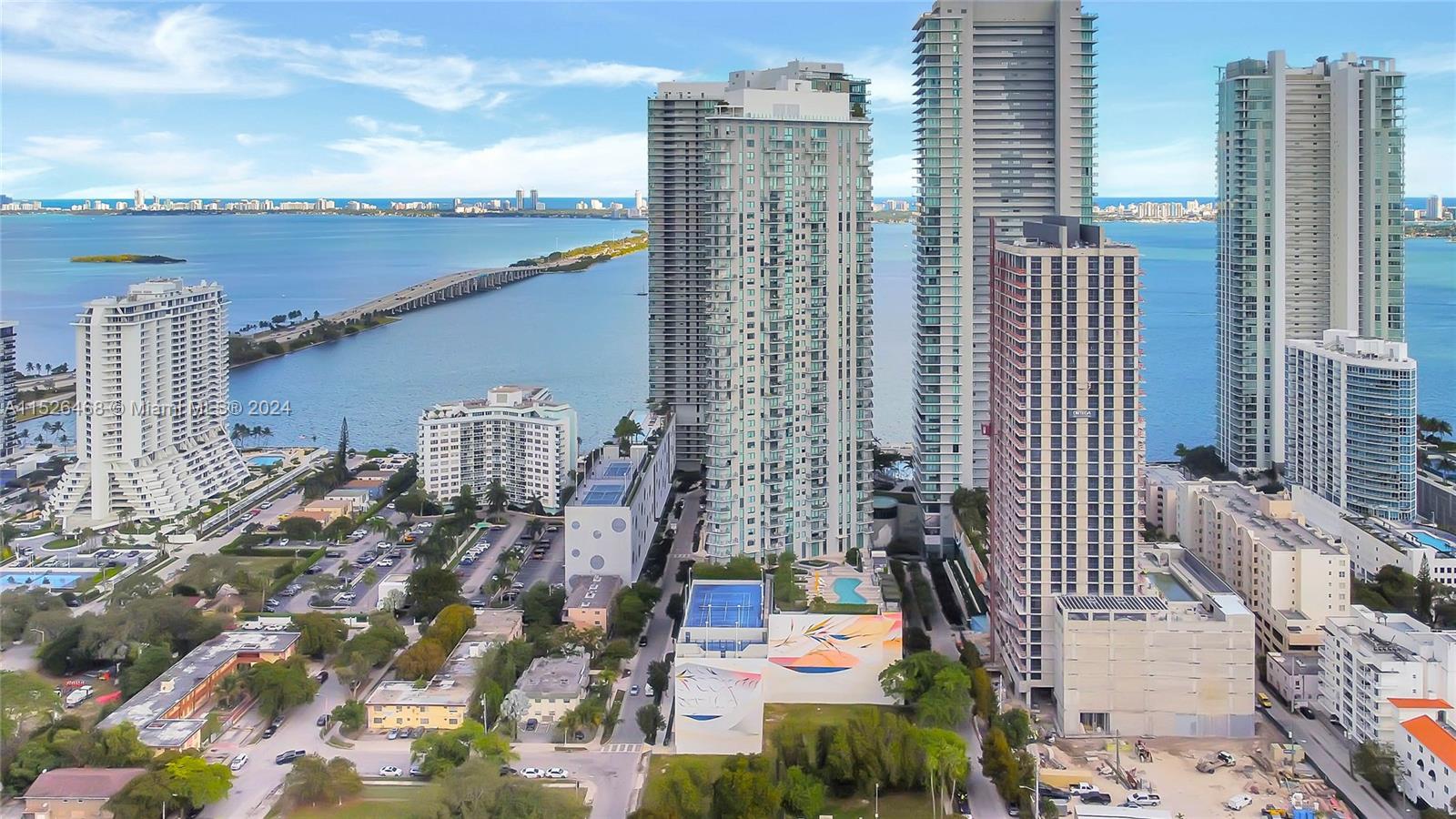 380 NE 32th St Miami, FL 33137