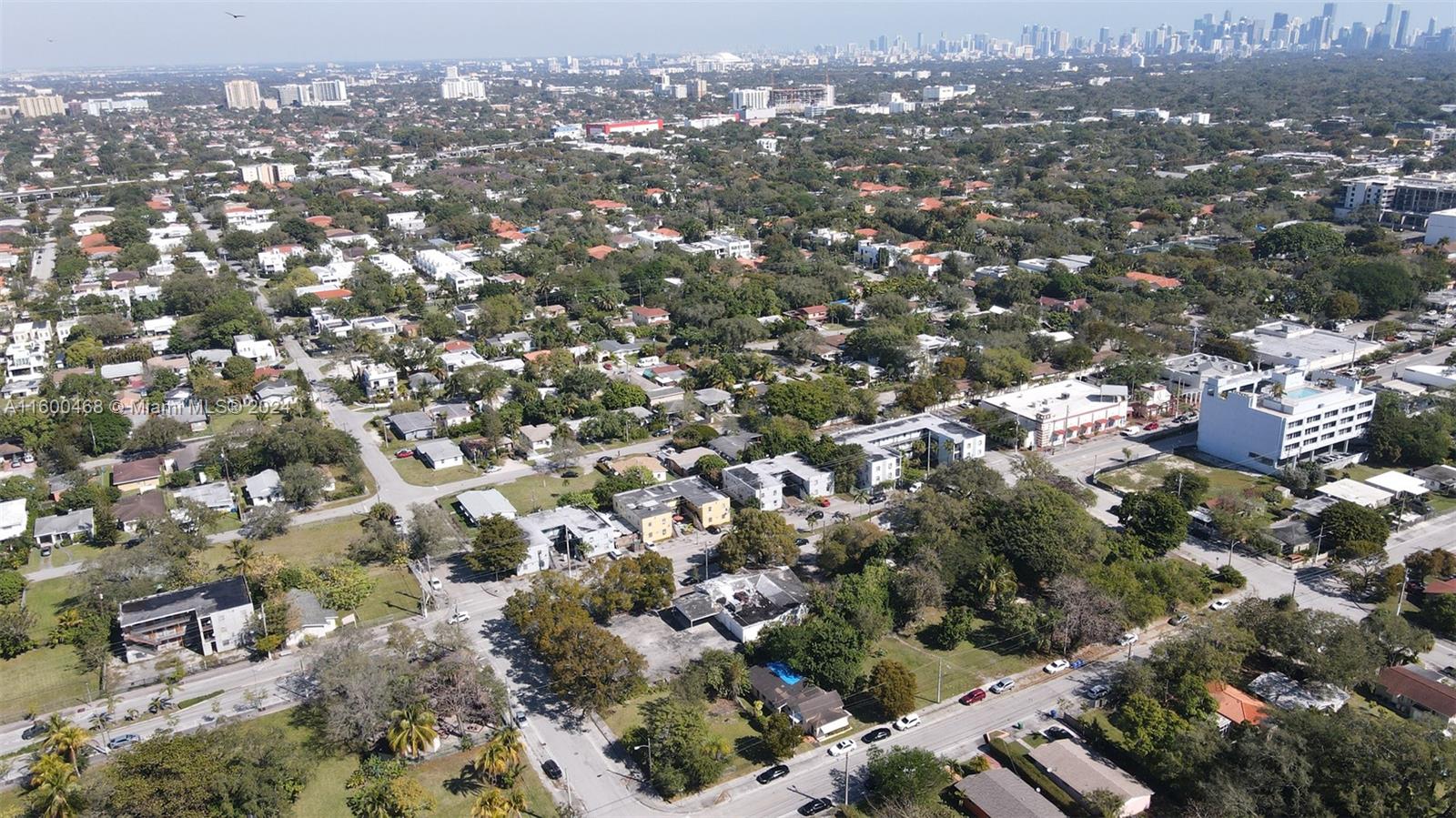 3373 Thomas Ave Miami, FL 33133