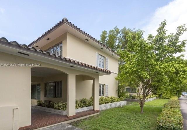 Duplex / Quad Plex / Triplex