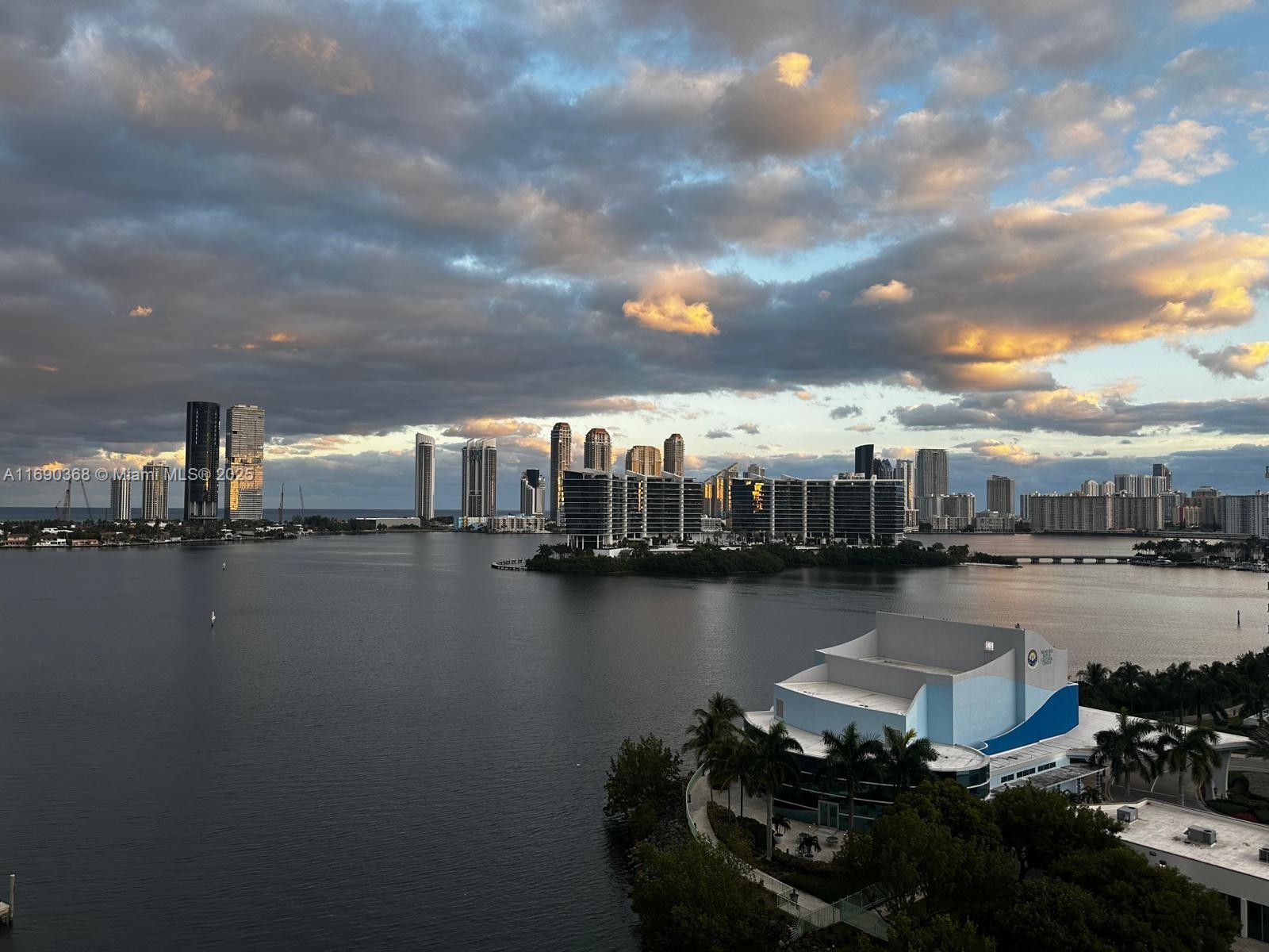 image Aventura Marina Ii29