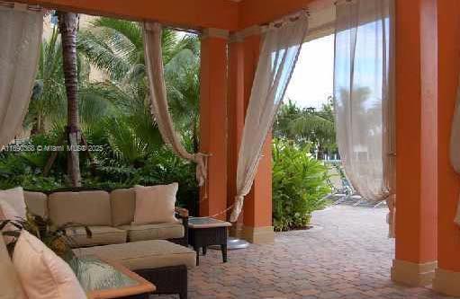 image Aventura Marina Ii32
