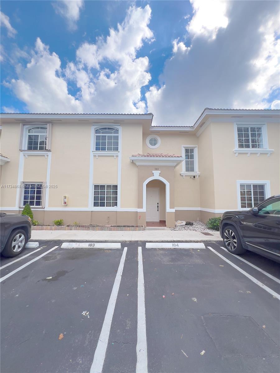 7230 NW 174th Ter #103,Hialeah, FL 33015