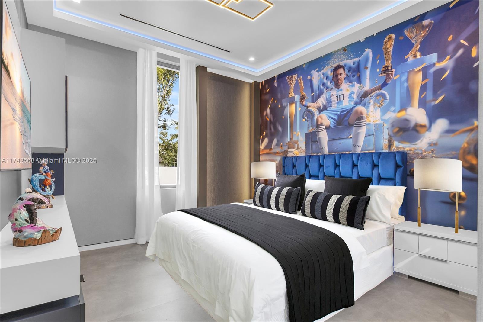 9890 SW 64th St Miami, FL 33173