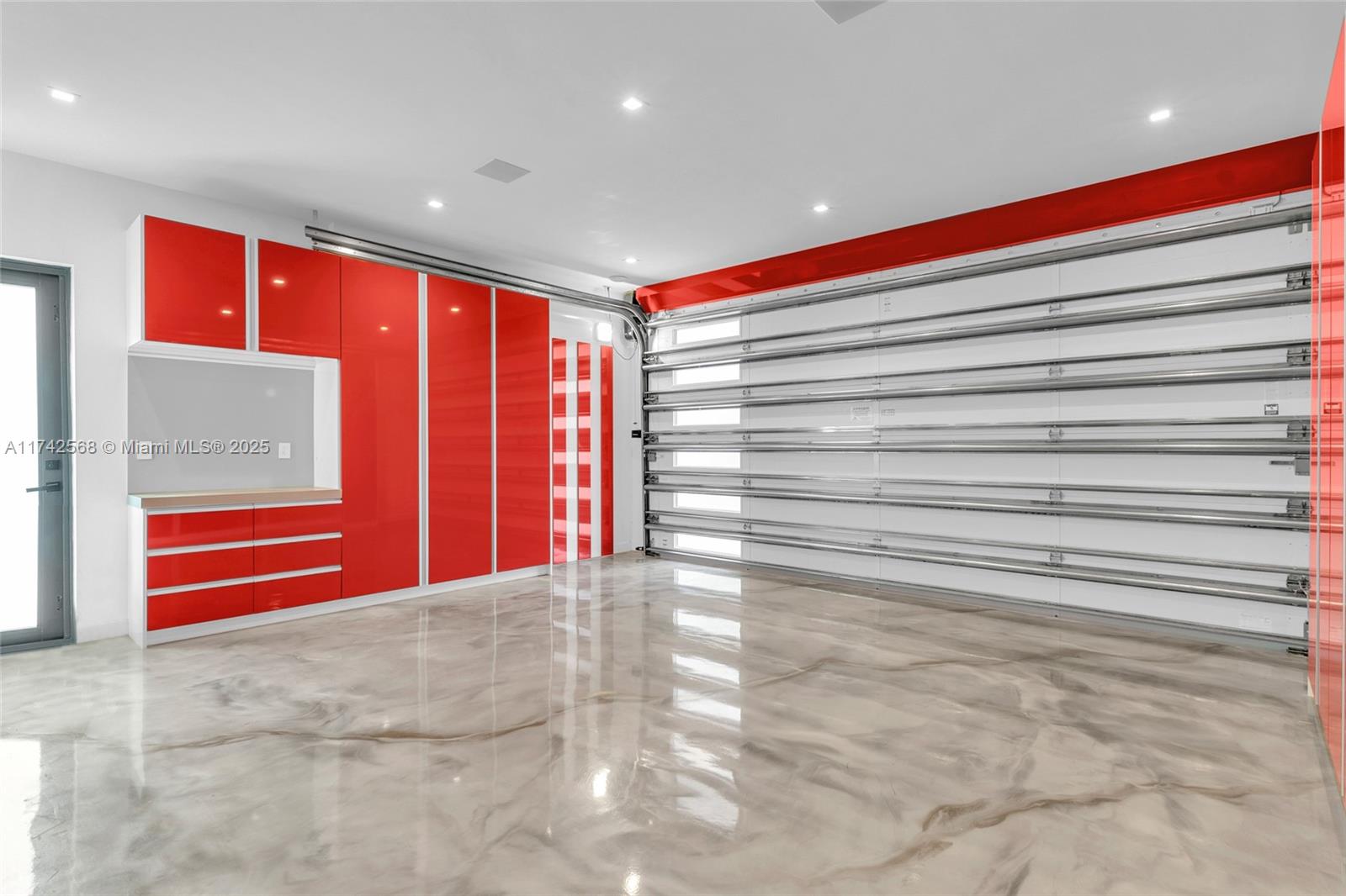 9890 SW 64th St Miami, FL 33173