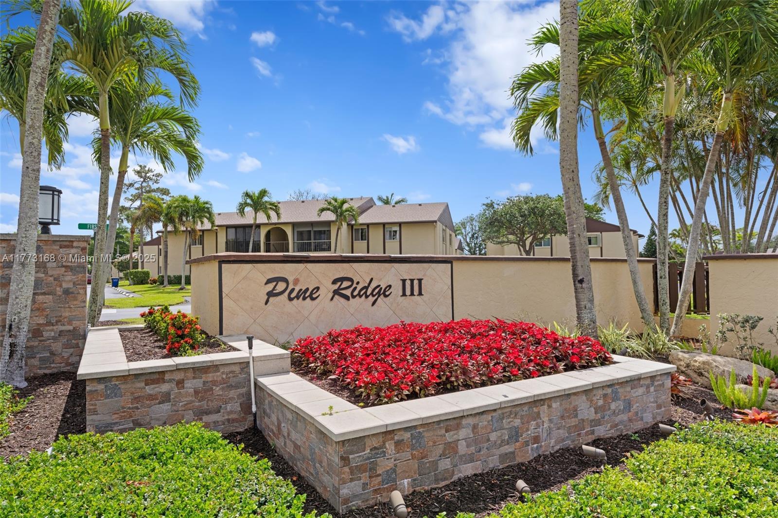 337 Pine Rdg Cir #C-1