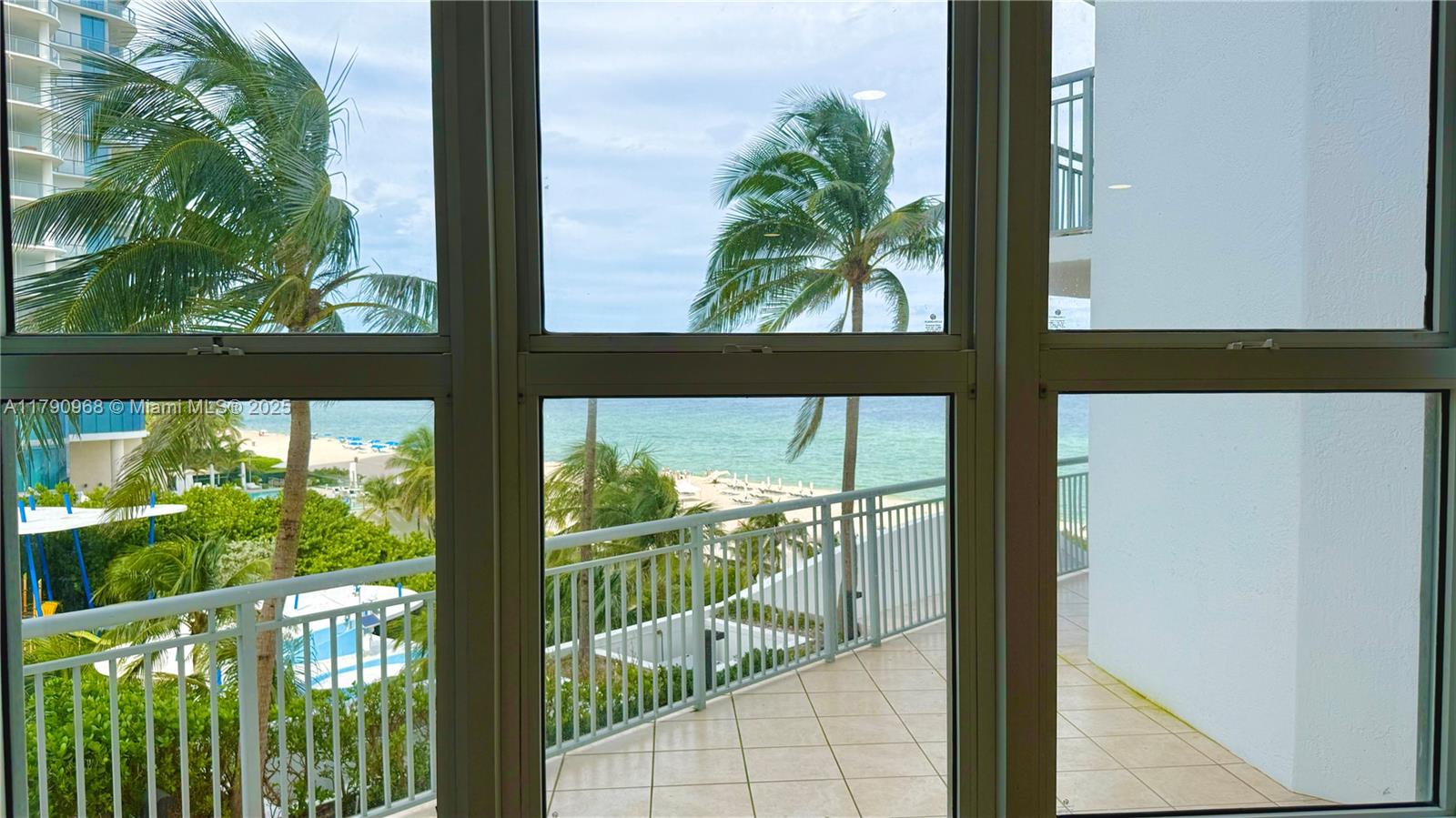 image Ocean Point Beach Club56