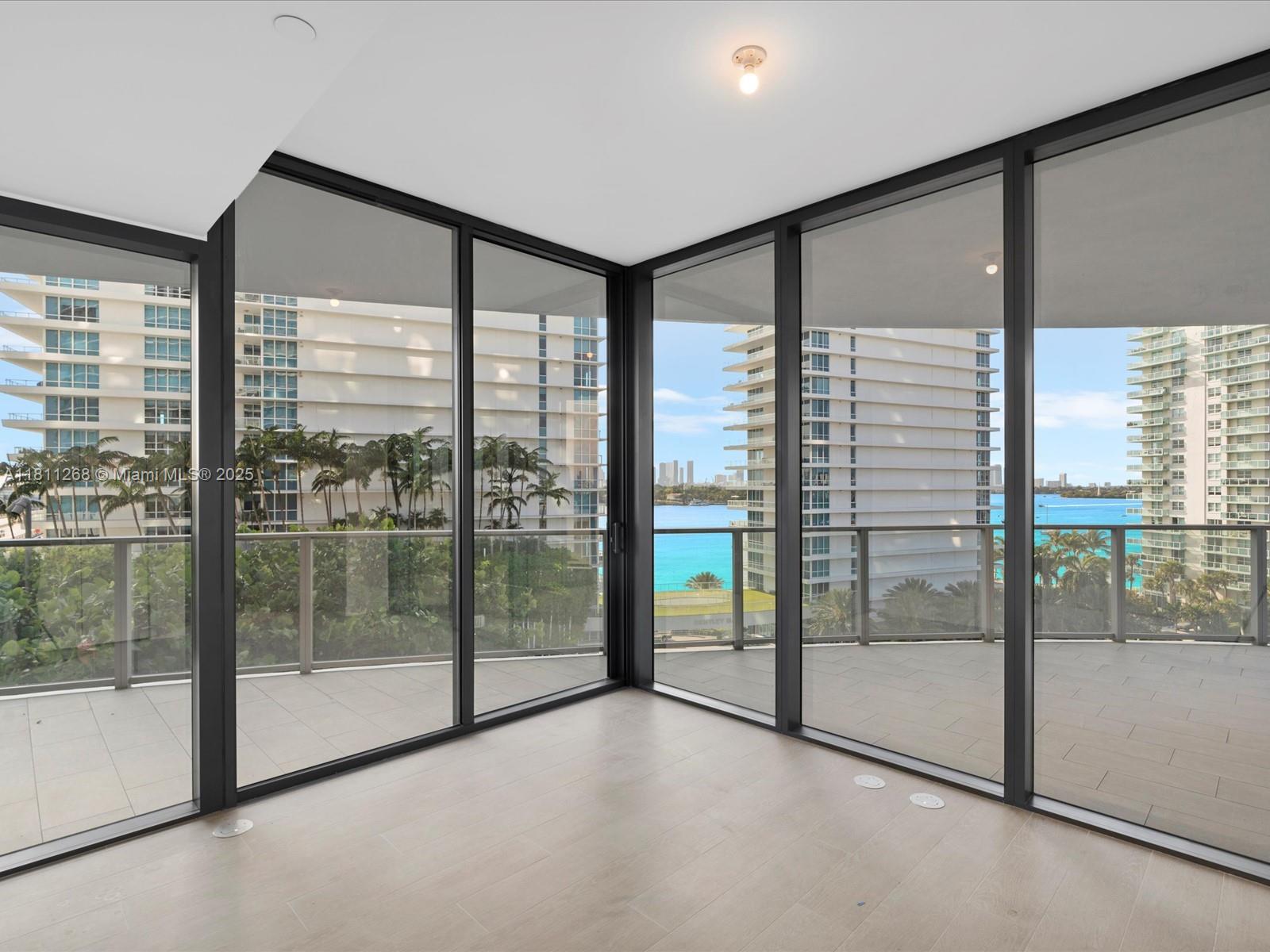 image Five Park Miami Beach17