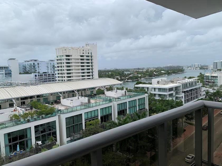 6039 Collins Ave #1131,Miami Beach, FL 33140