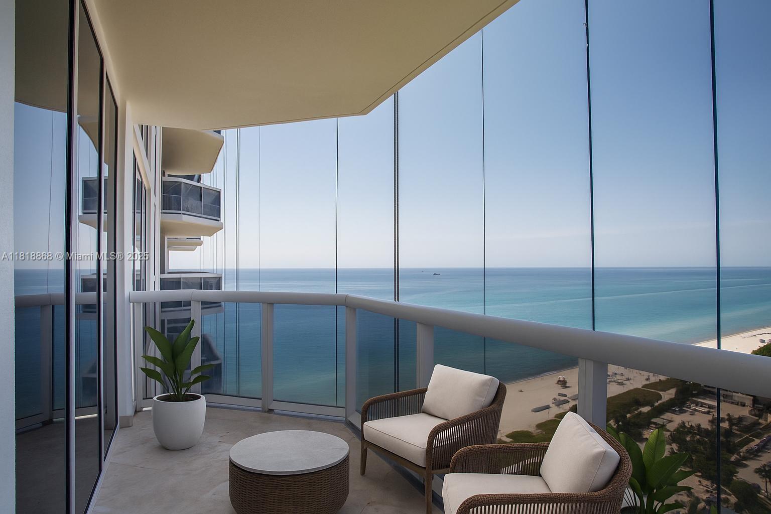 image Green Diamond Condo16