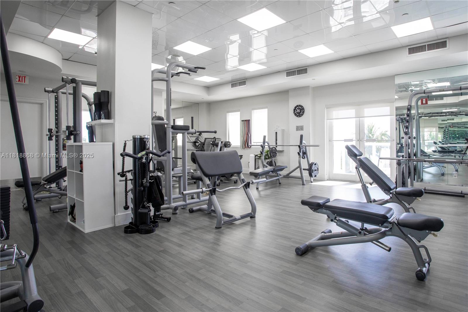 image Green Diamond Condo29