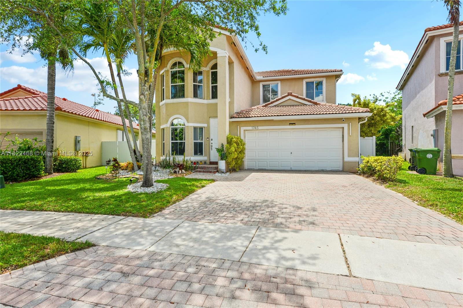 1745 NW 77th Ave,Pembroke Pines, FL 33024