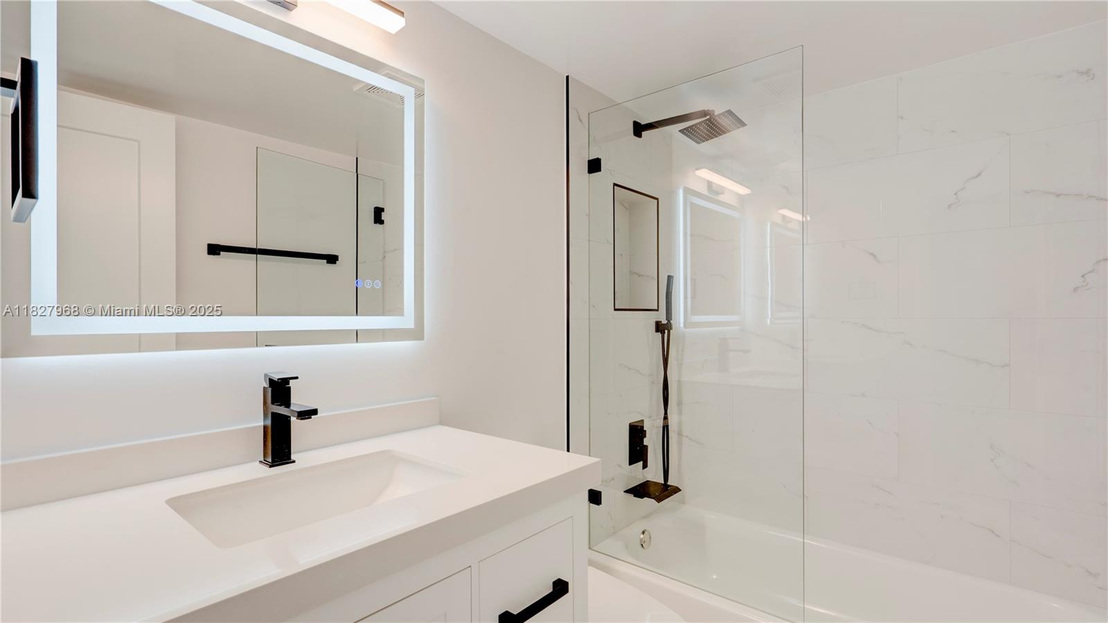 933 NE 24th Ave #169 Hallandale Beach, FL 33009