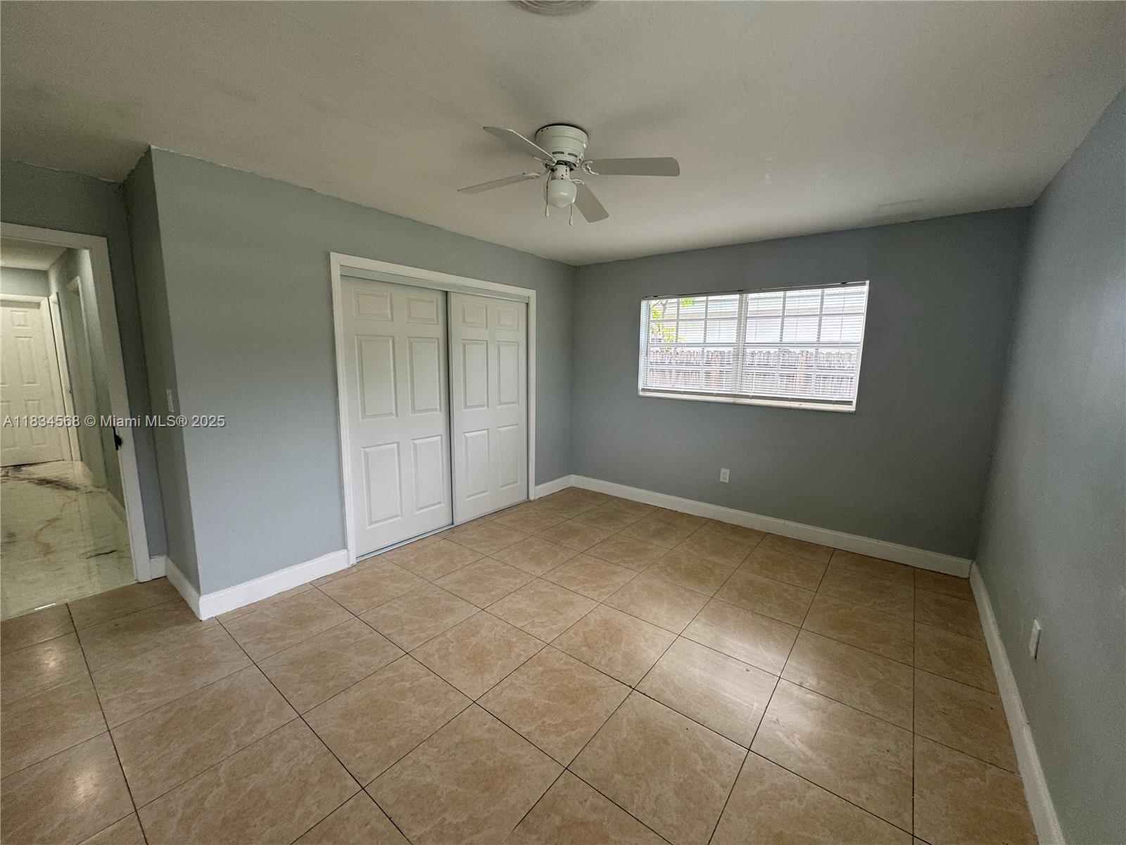 115 Sierra Dr Miami, FL 33179