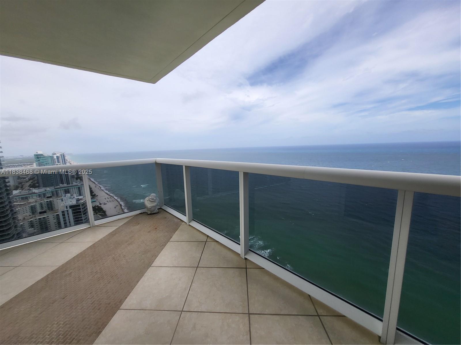 1830 S Ocean Dr #4501 Hallandale Beach, FL 33009