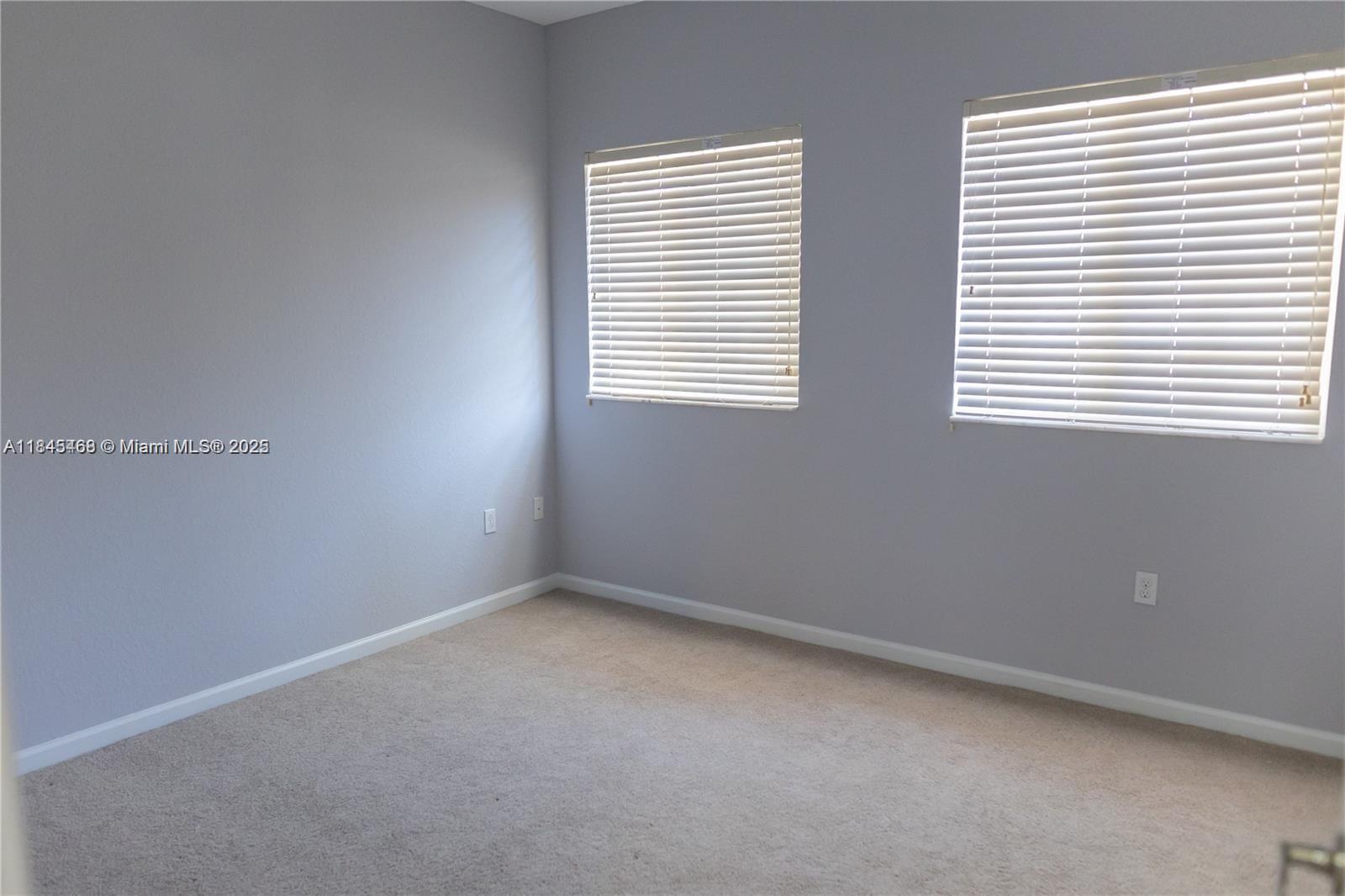 3235 NW 31st Ter #3235 Oakland Park, FL 33309