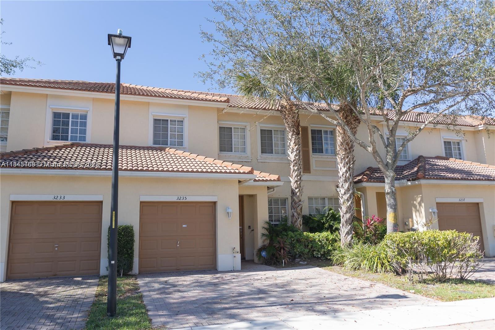 3235 NW 31st Ter #3235 Oakland Park, FL 33309
