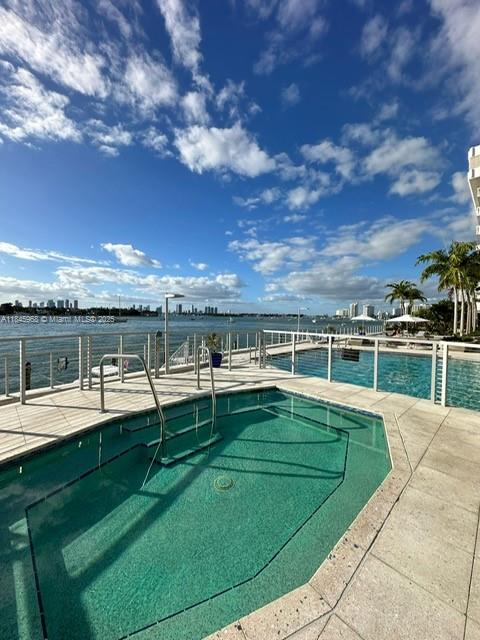 800 West Ave #510