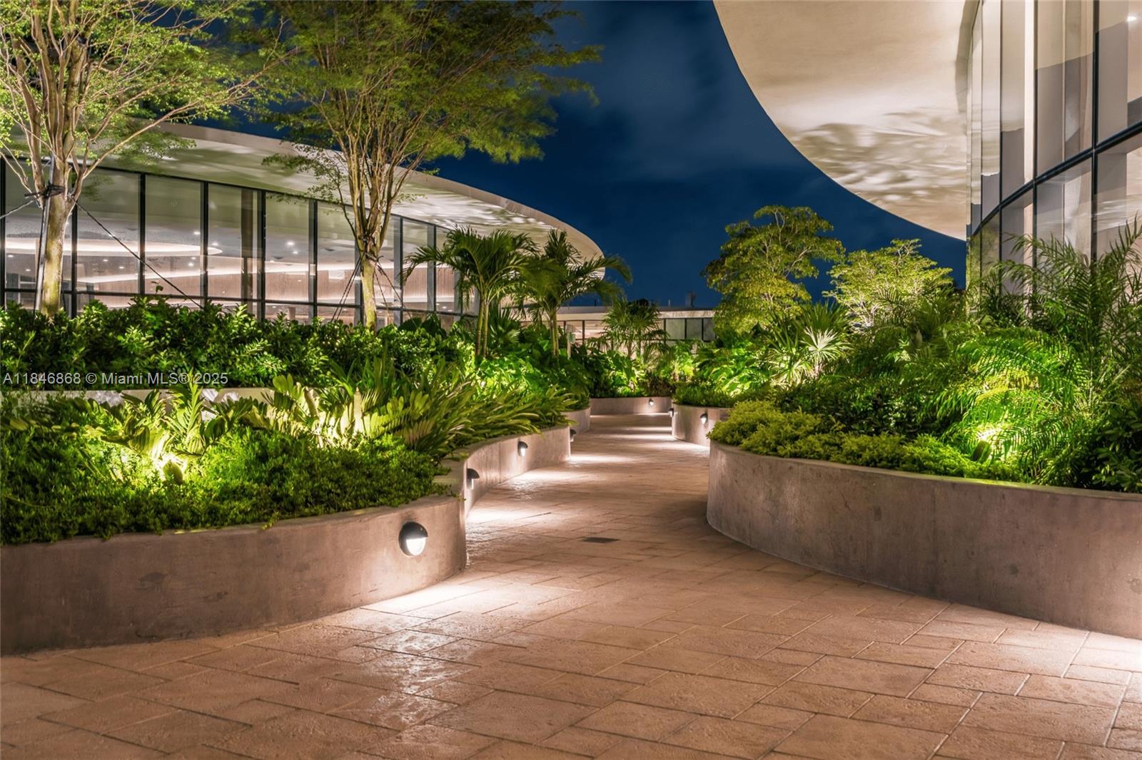 image Aria Reserve Miami South92
