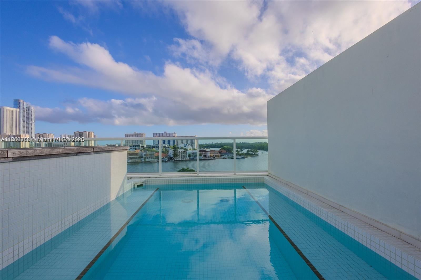 400 Sunny Isles Blvd #602