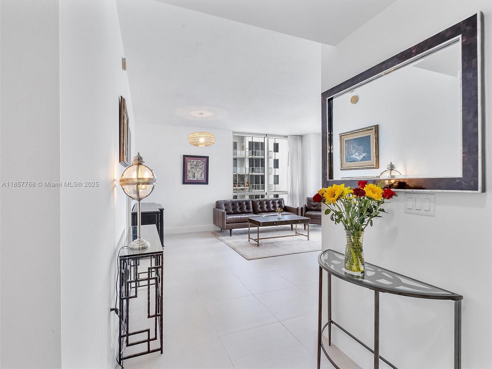 1060 Brickell Ave #3117