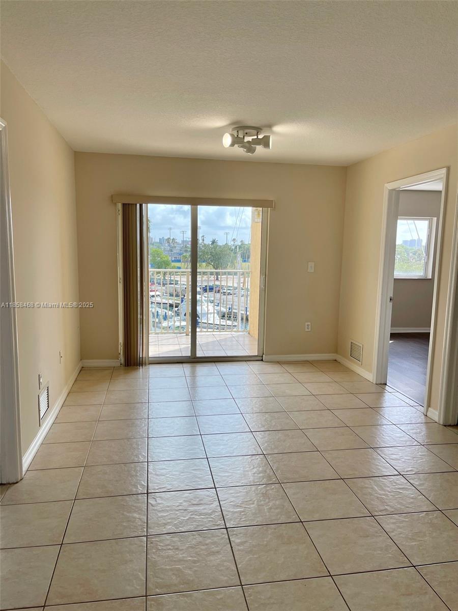 2415 NW 16th St Rd #514