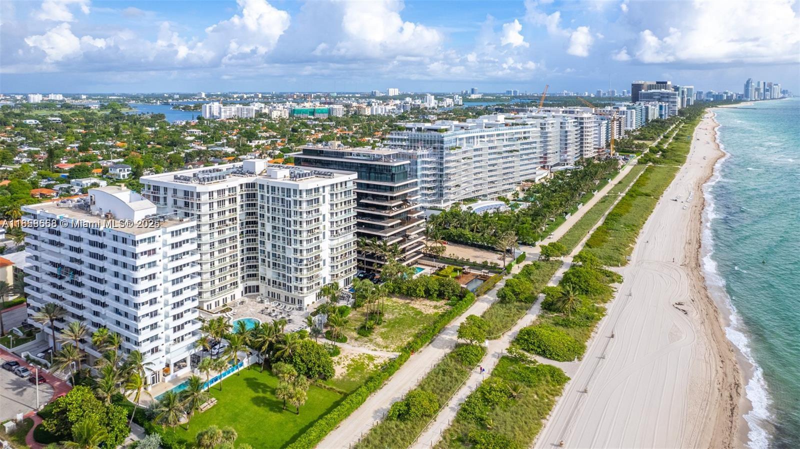 8911 Collins Ave #1004