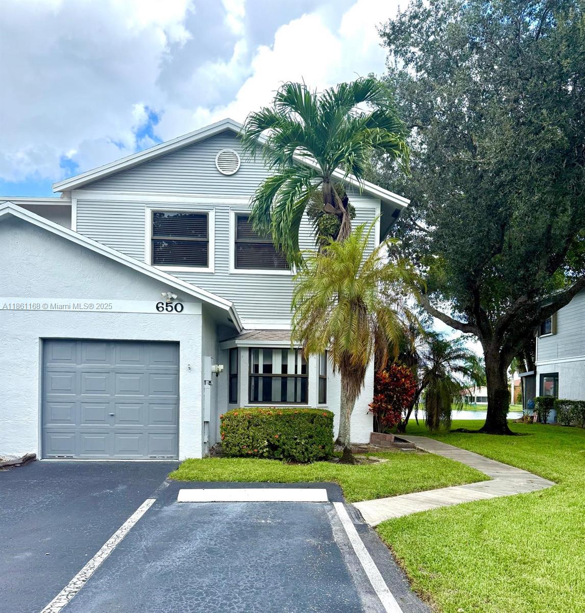 650 NW 106th Ter