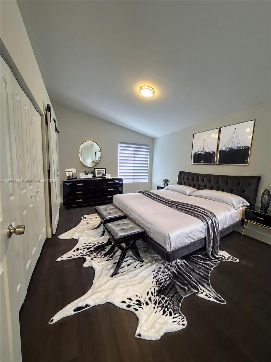 2176 NW 184th Way Pembroke Pines, FL 33029