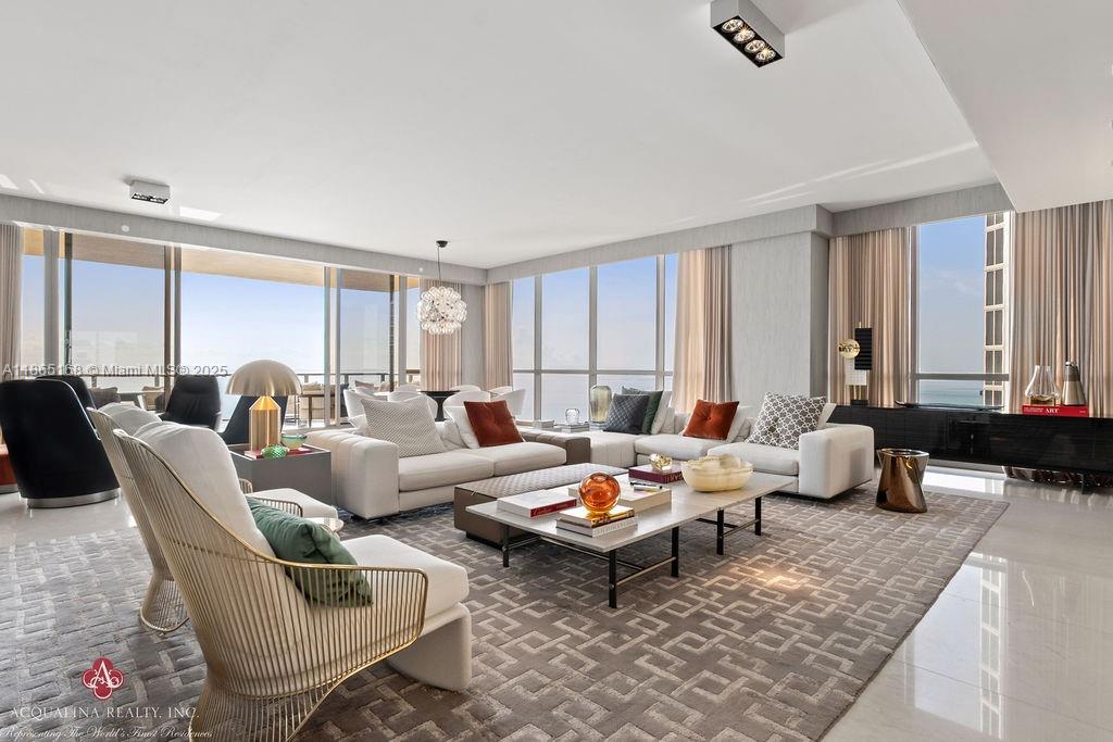 17749 Collins Ave #902