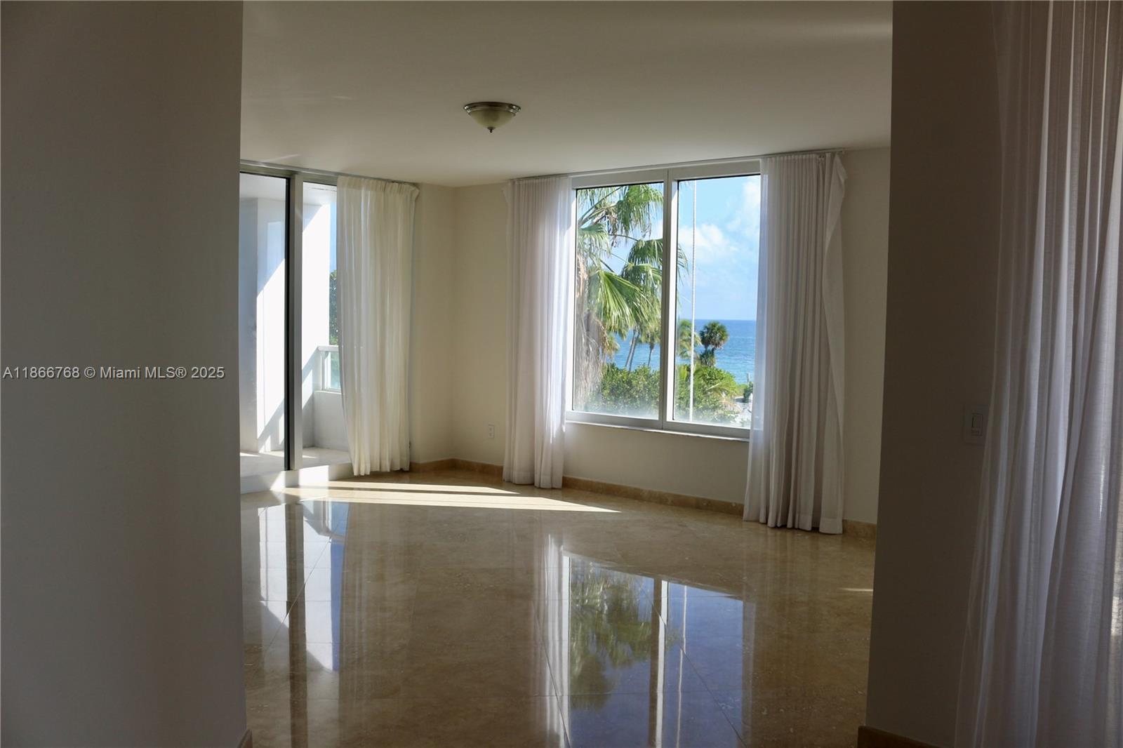 430 Grand Bay Dr #302 Key Biscayne, FL 33149