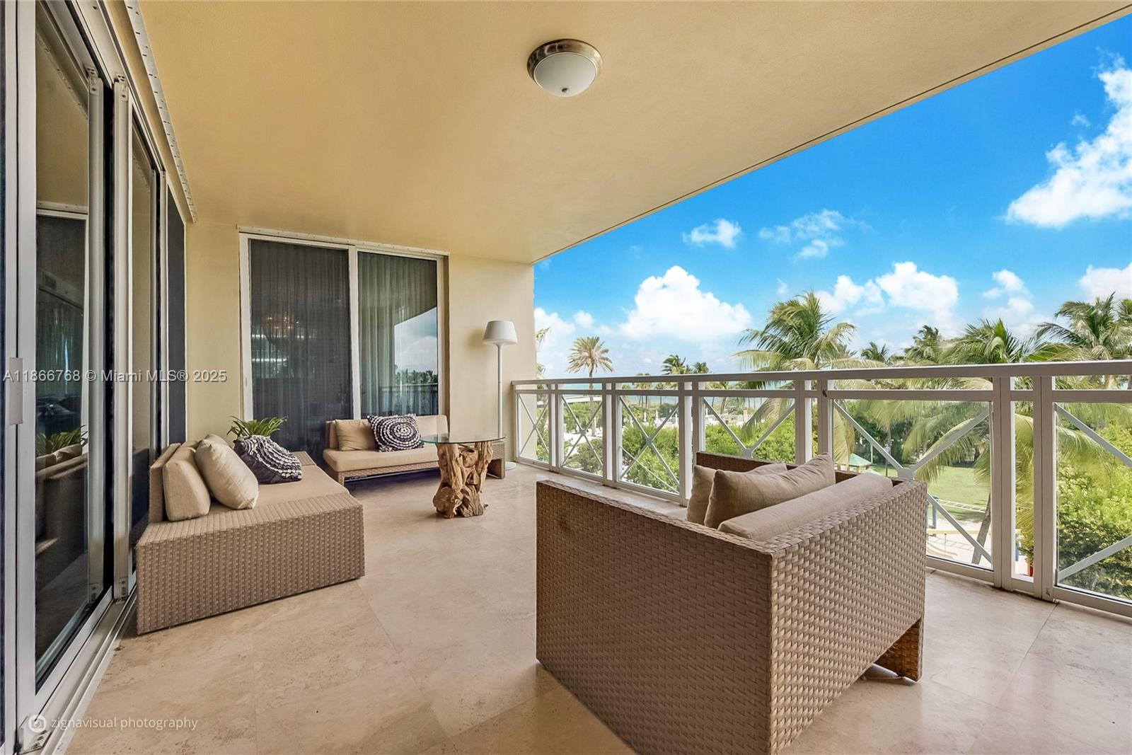 430 Grand Bay Dr #302 Key Biscayne, FL 33149