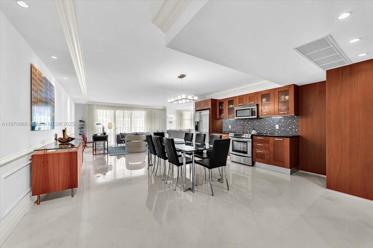 image Balmoral Condo8